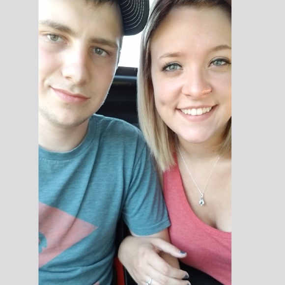 Meet your Posher, Calista - Picture 1 of 1